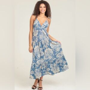 NWT sundress with tie in the back